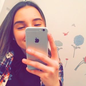 Meet your Posher, Ashlyn